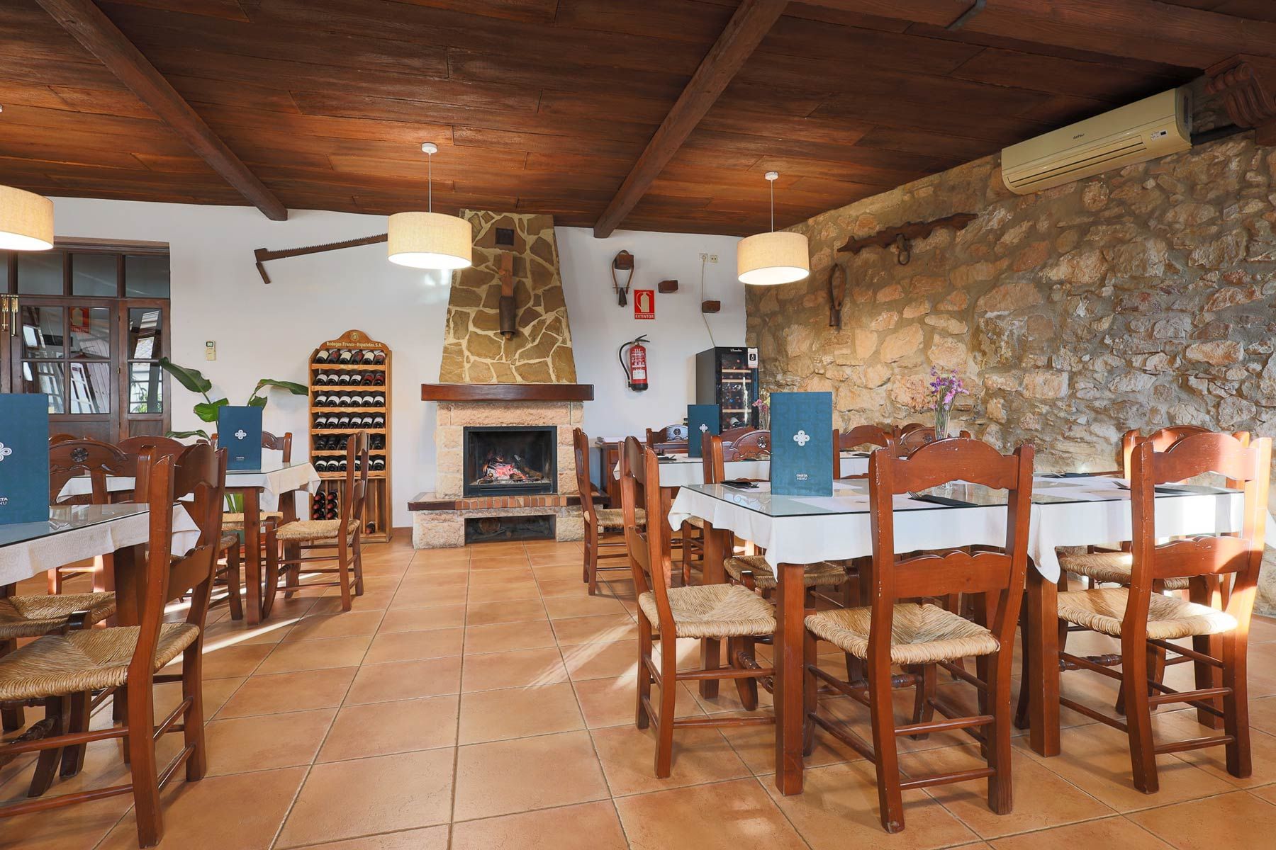 Bienvenidos al hotel
